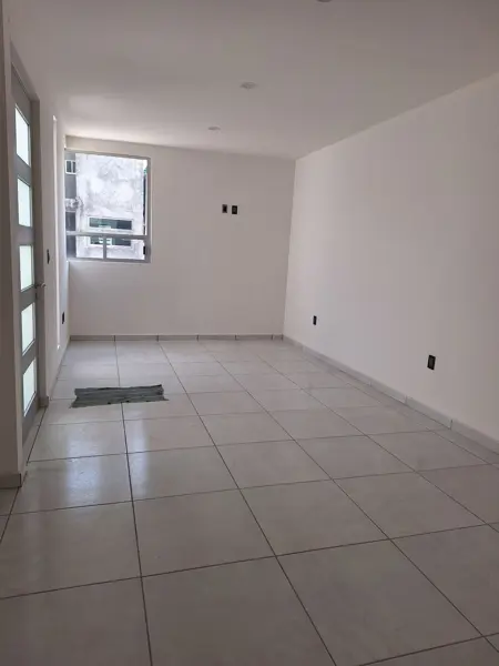 Casa en venta en Pachuquilla, Mineral de la Reforma — foto 2 de 13