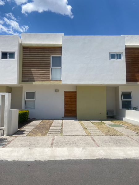 Casa en renta Alenas Juriquilla