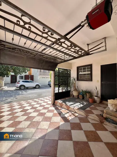 Casa en venta en Residencial las Etnias, Torreón — foto 3 de 5