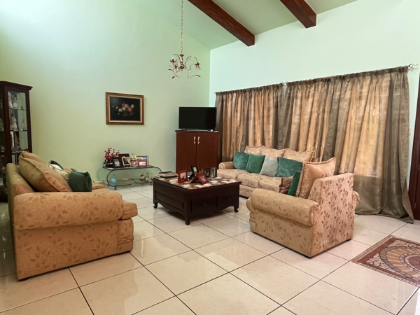 Casa en venta en Lomas de la Llave, Fortín — foto 2 de 32