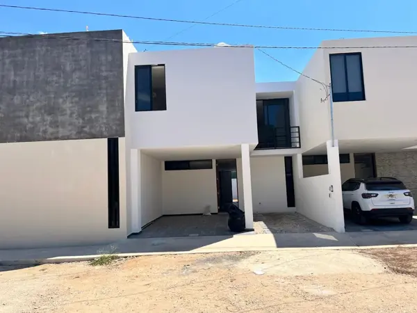 Casa en venta en Temozon Norte, Mérida — foto 3 de 45