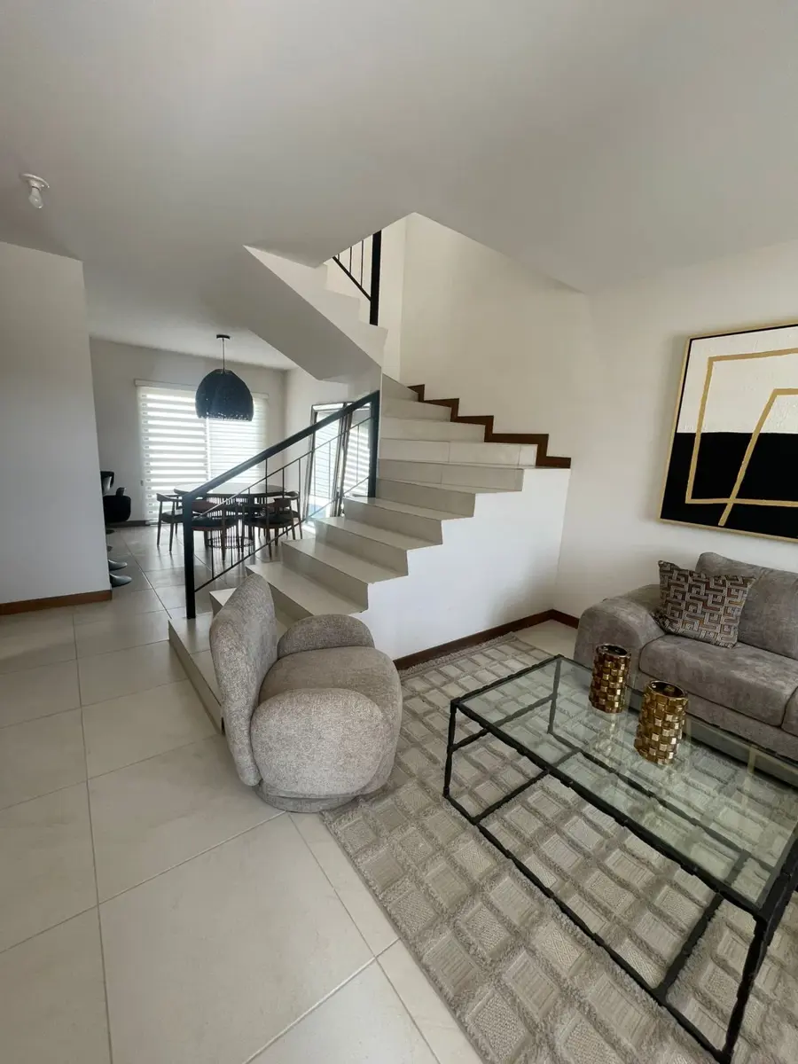 Vista 3 de CASA EN VENTA NOGALERA RESIDENCIAL