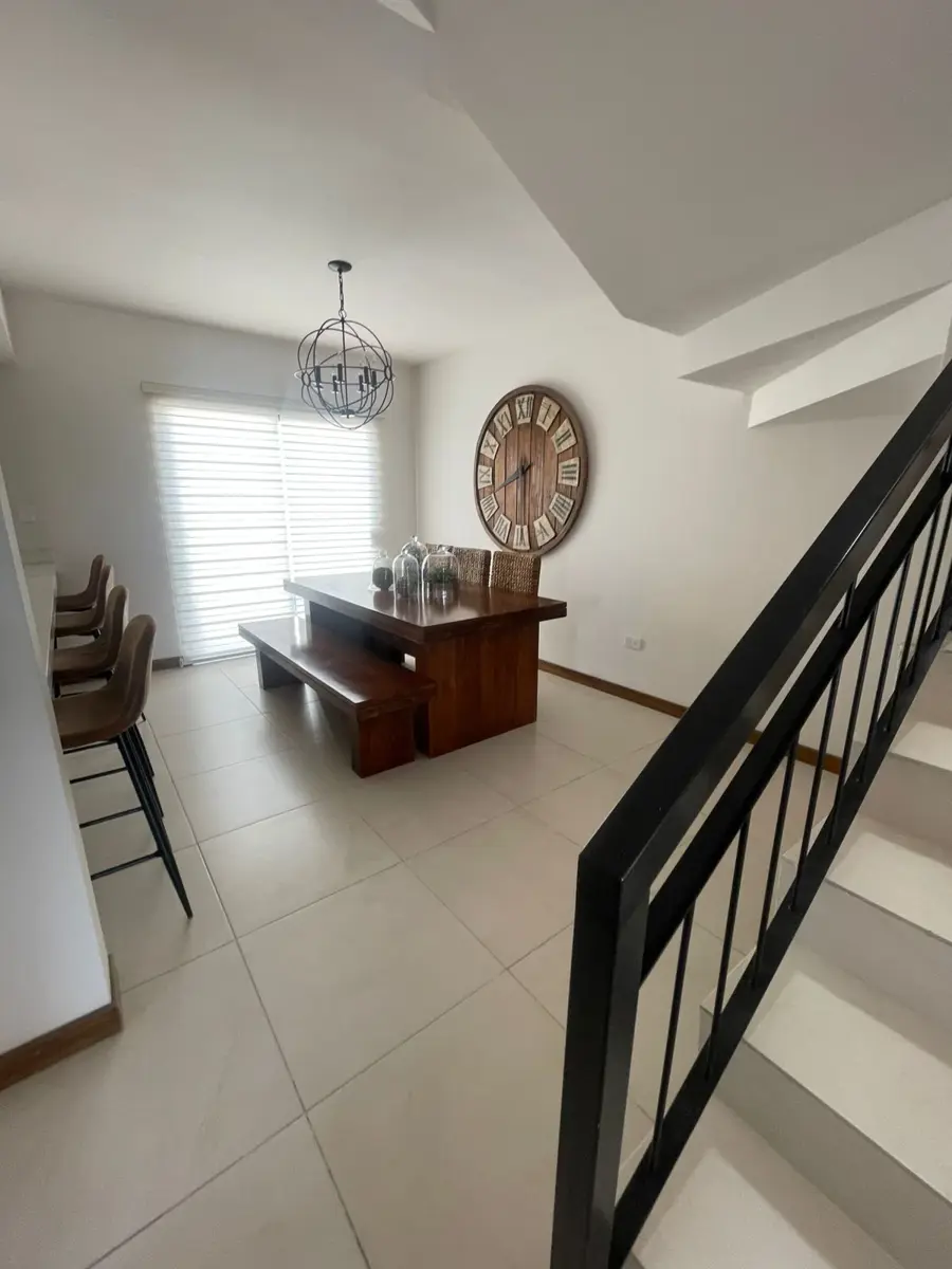 Vista 2 de CASA EN VENTA NOGALERA RESIDENCIAL