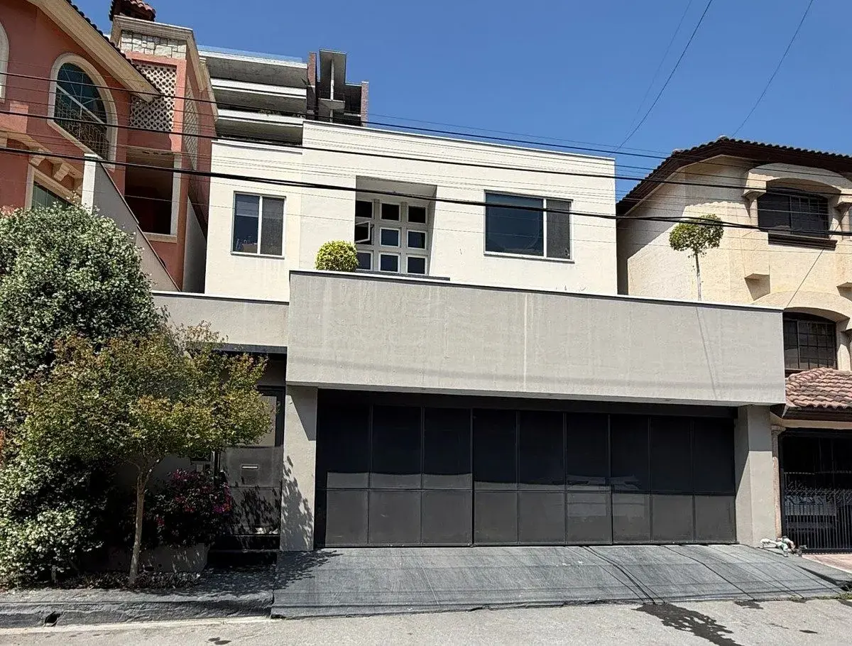 Casa en venta en Los Colorines, San Pedro Garza García — foto 1 de 14