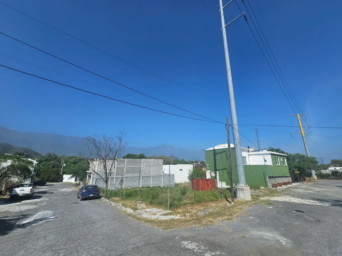 Vista 2 de Terreno en Santiago: Venta