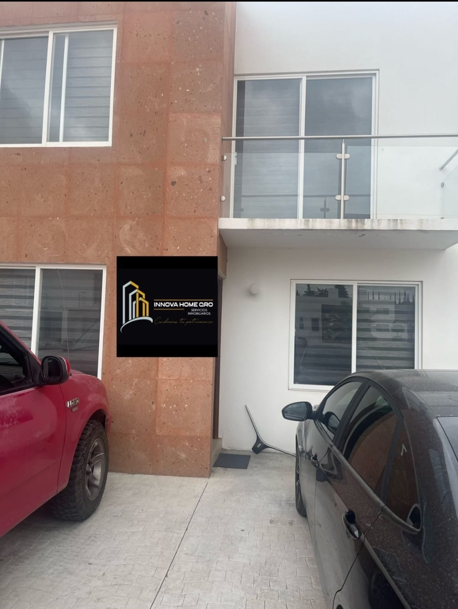 Casa en renta en Santa Fe, San Juan del Río — foto 1 de 8