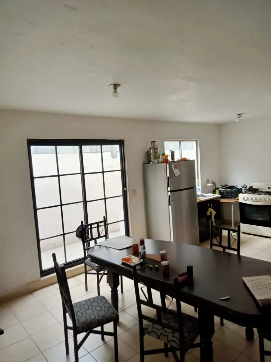 Casa en venta en La Aurora, Saltillo — foto 1 de 10