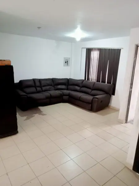 Casa en venta en La Aurora, Saltillo — foto 3 de 10