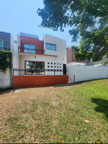 Casa en venta en Las Lomas Residencial, Alvarado — foto 3 de 35