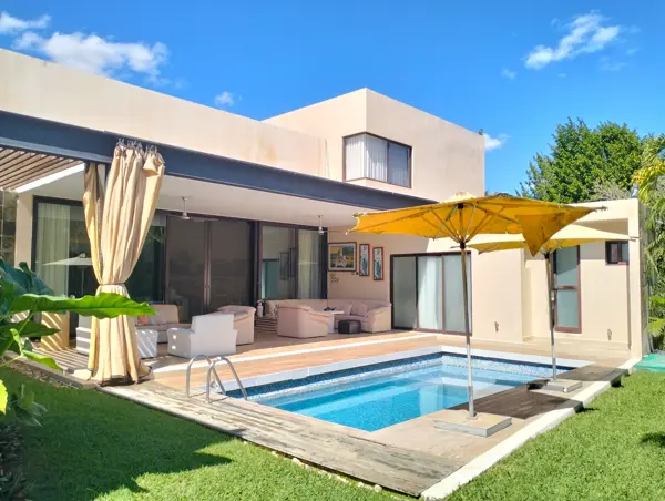 Elegante Casa en Venta en Yucatan Country Club