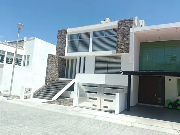 Casa en venta en Zona Plateada, Pachuca de Soto — foto 2 de 27