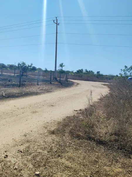 Terreno en venta en Bajos de Chila Centro, San Pedro Mixtepec -Dto. 22 - — foto 3 de 16