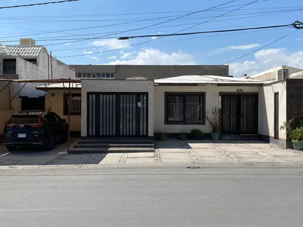 Casa en venta en El Campestre, Gómez Palacio — foto 2 de 24