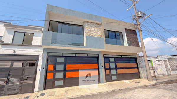 CASA CON ALBERCA EN VENTA