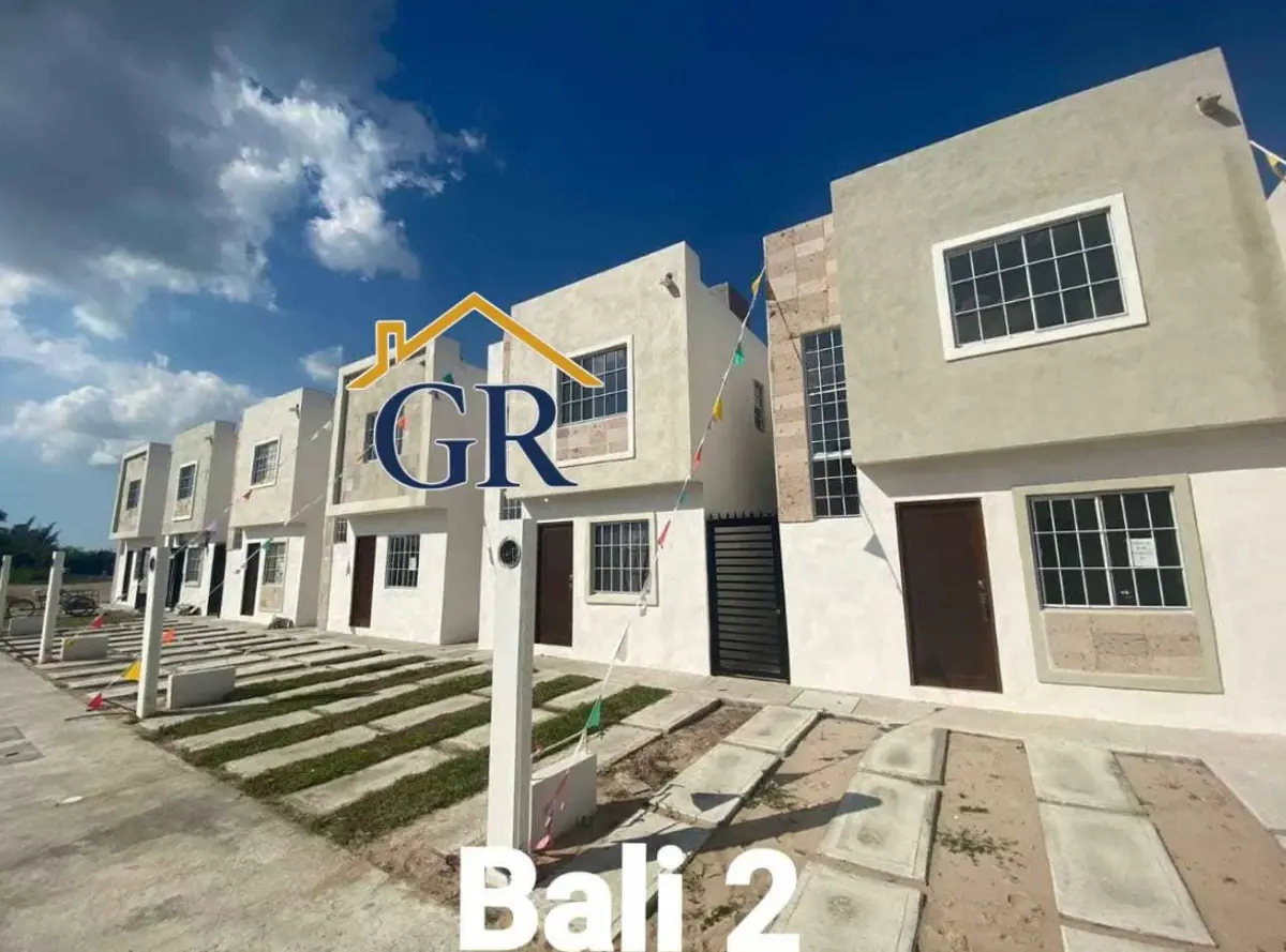 Casa en venta en Vista Laguna Residencial, Altamira — foto 1 de 5