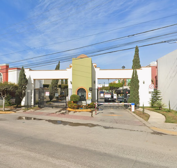 Casa en venta en Jardines del Bosque, Mazatlán — foto 3 de 3