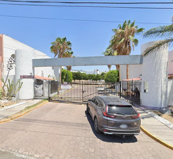 Casa en venta en Cumbres del Roble, Corregidora — foto 3 de 3