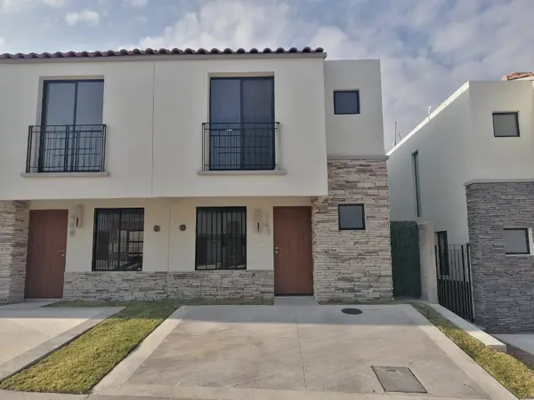 Casa en venta en Capital Sur, El Marqués — foto 2 de 17