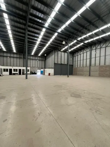 Bodega industrial en renta - Nexup Eje 114