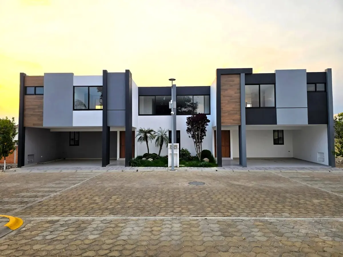 Casas en venta en Fraccionamiento La Vid Residencial, Zona Cuautlancingo Casas en venta en Fraccionamiento La Vid Residencial, Zona Cuautlancingo
