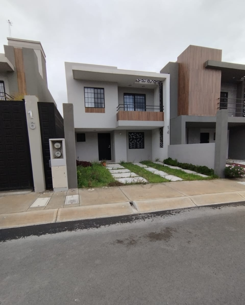Casa en venta en Andalucia Residencial, Tizayuca — foto 1 de 16