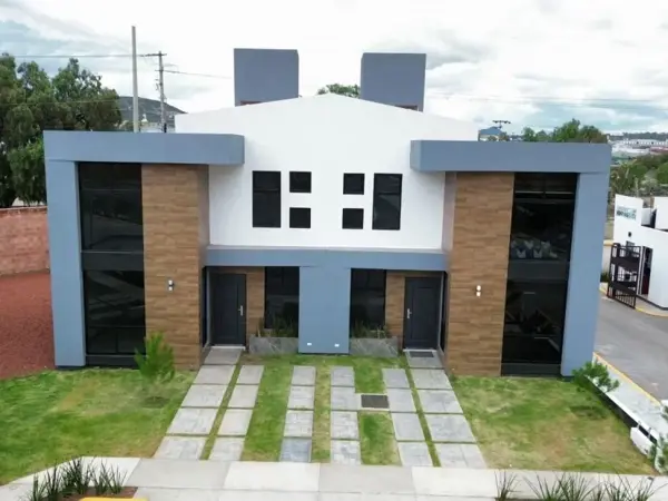 Casa en venta en Las Águilas, Mineral de la Reforma — foto 2 de 10