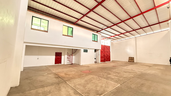 Bodega en renta en Tezozomoc, Azcapotzalco — foto 2 de 14