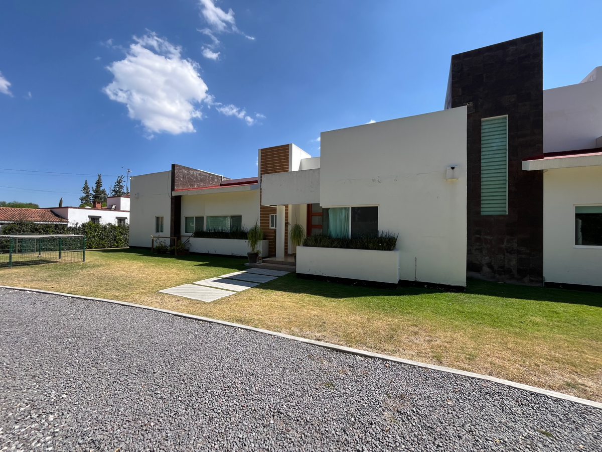 Casa en venta en Granjas Residencial de Tequisquiapan, Tequisquiapan — foto 1 de 33