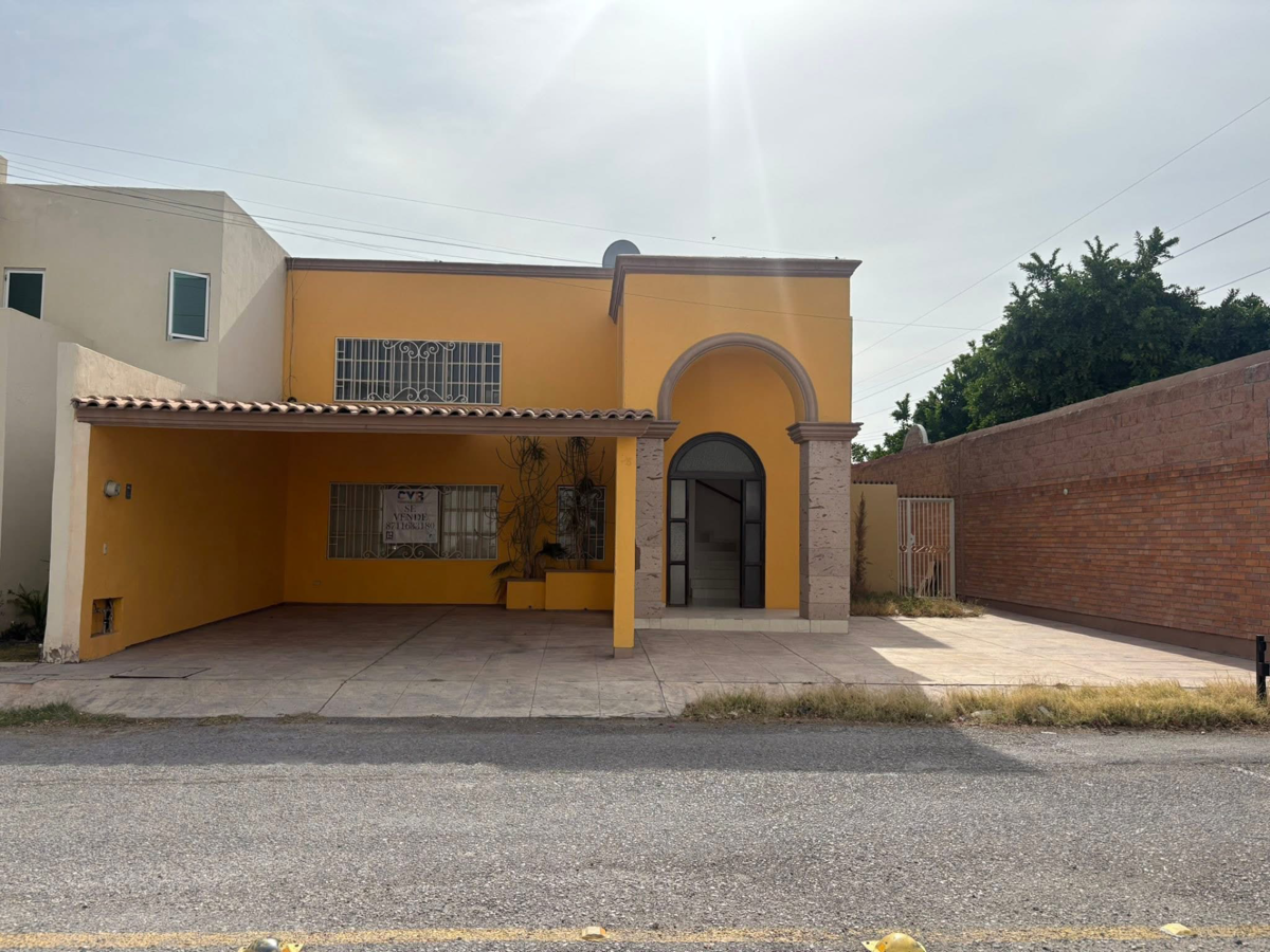 Casa en venta en Las Quintas, Torreón — foto 1 de 16