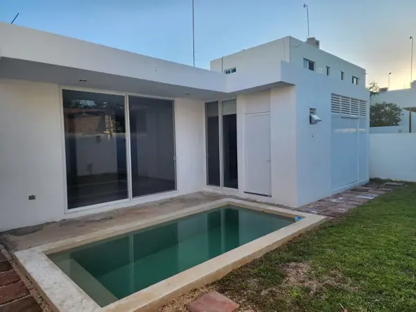 Casa en Venta de Un Piso en Privada en Conkal, Merida Yucatan
