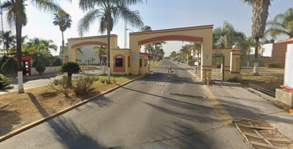 Casa en venta en Real Del Valle, Tlajomulco de Zúñiga — foto 2 de 3