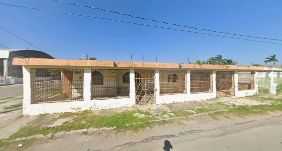 Casa en venta en Barrio Bravo, Othón P. Blanco — foto 1 de 14