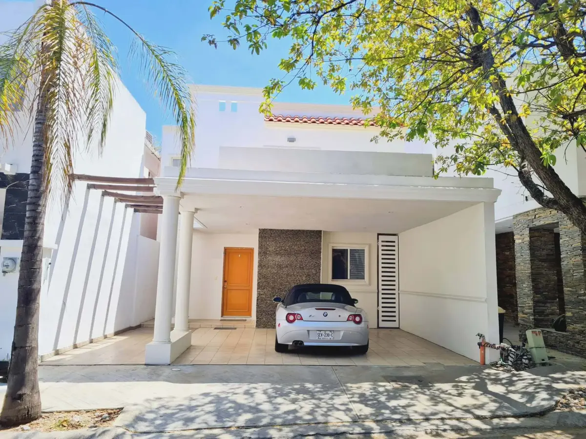 Casa en venta en El Sabino Cerrada Residencial, Monterrey — foto 1 de 16