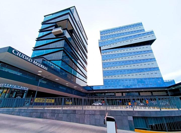 Se vende consultorio en torre médica de alto nivel