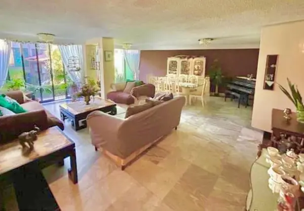 Casa en venta en Jardines de San Mateo, Naucalpan de Juárez, México Casa en venta en Jardines de San Mateo, Naucalpan de Juárez, México