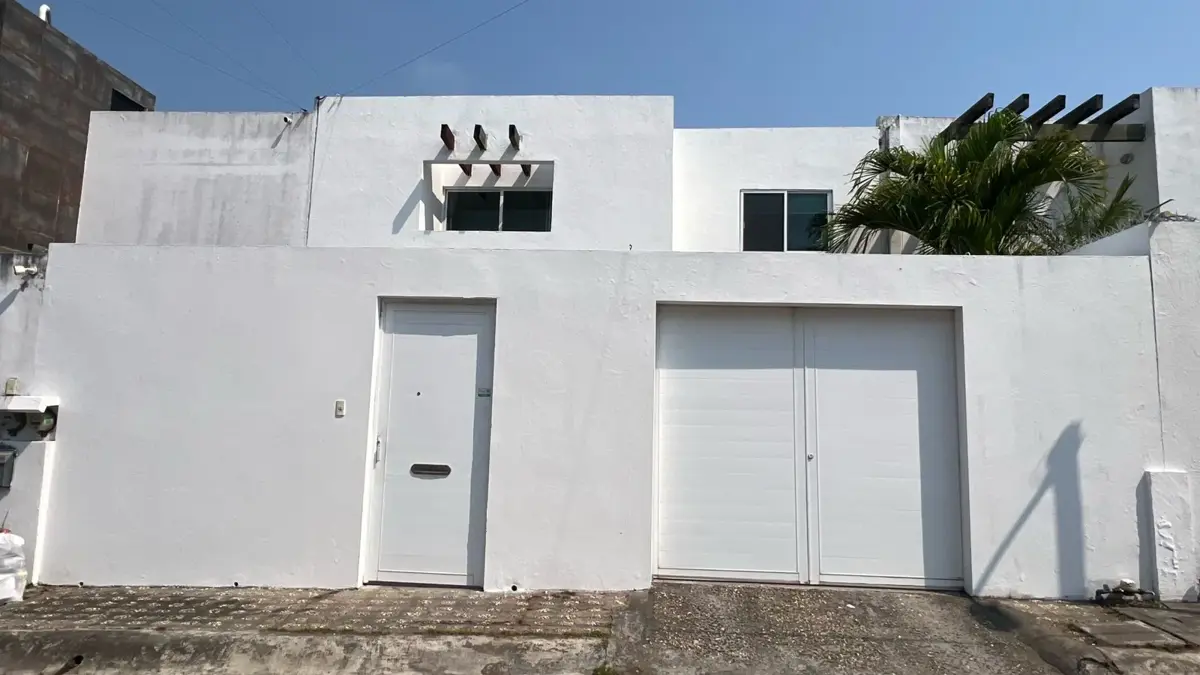 Casa en venta en Ricardo Flores Magon, Boca del Río — foto 1 de 22