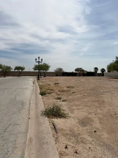 Terreno en venta en Montebello, Torreón — foto 3 de 7