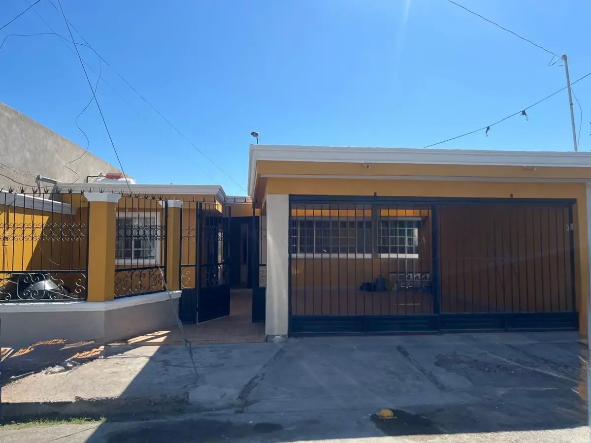 Casa en Venta en Navarro, Torreón, Coahuila de Zaragoza Casa en Venta en Navarro, Torreón, Coahuila de Zaragoza