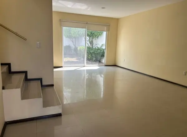 Casa en venta en Las Alamedas, Celaya — foto 2 de 9