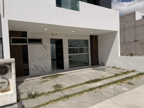 Casa en venta en El Saucillo, Mineral de la Reforma — foto 3 de 23