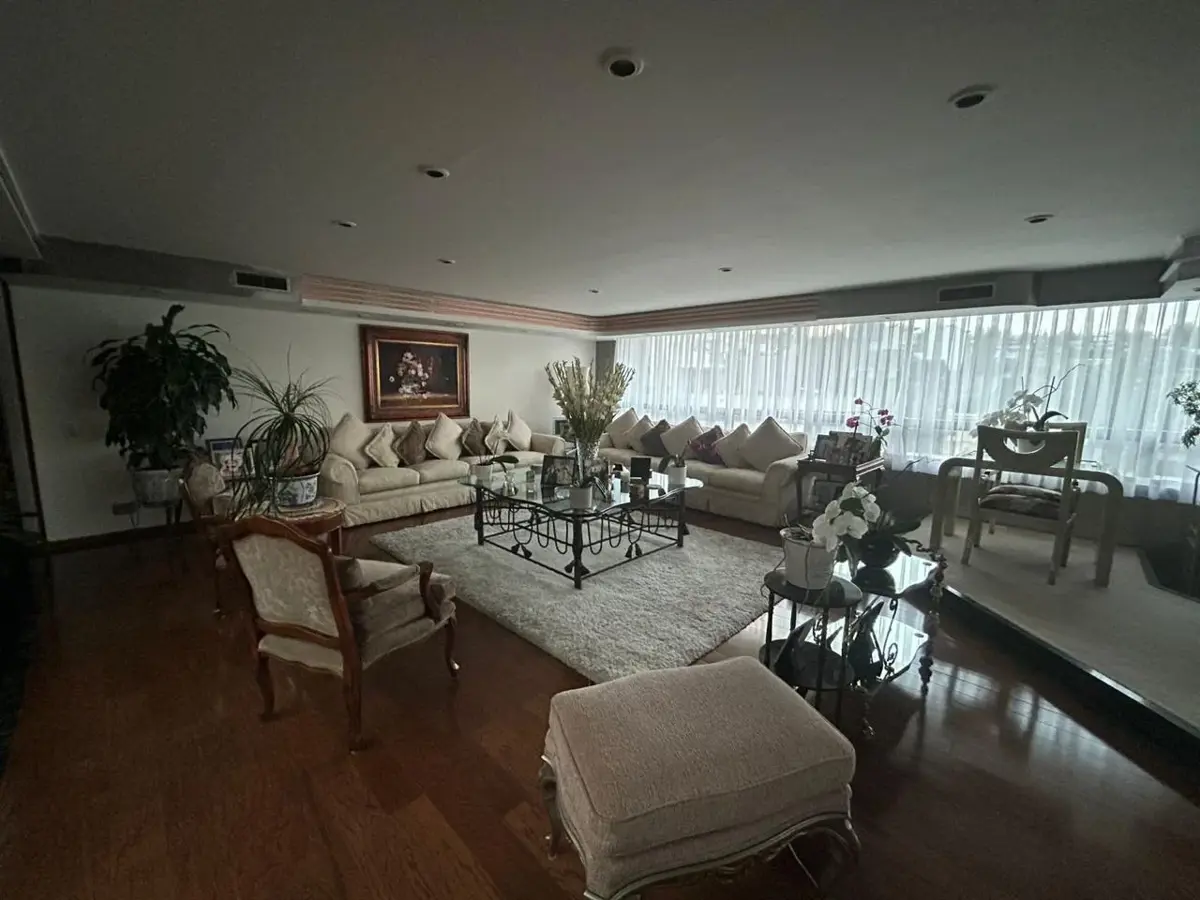 Departamento en venta en Bosques de las Lomas, Cuajimalpa de Morelos — foto 1 de 45