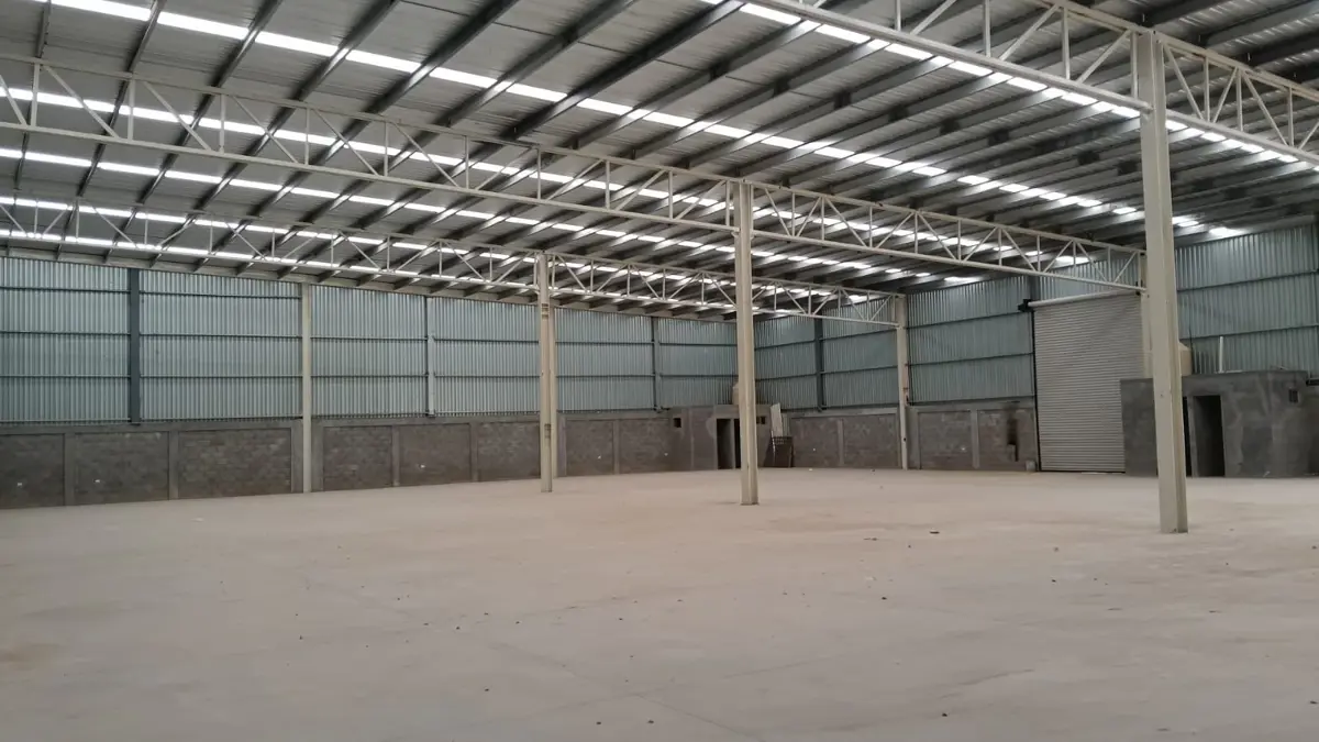 Bodega en renta en Parajes de La Sierra, Saltillo — foto 1 de 3