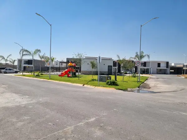 VENTA TERRENO VIÑEDOS