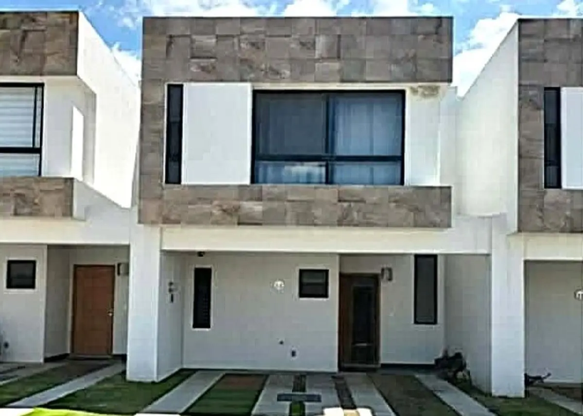 Casa en venta en Lomas de Angelópolis, San Andrés Cholula — foto 1 de 18