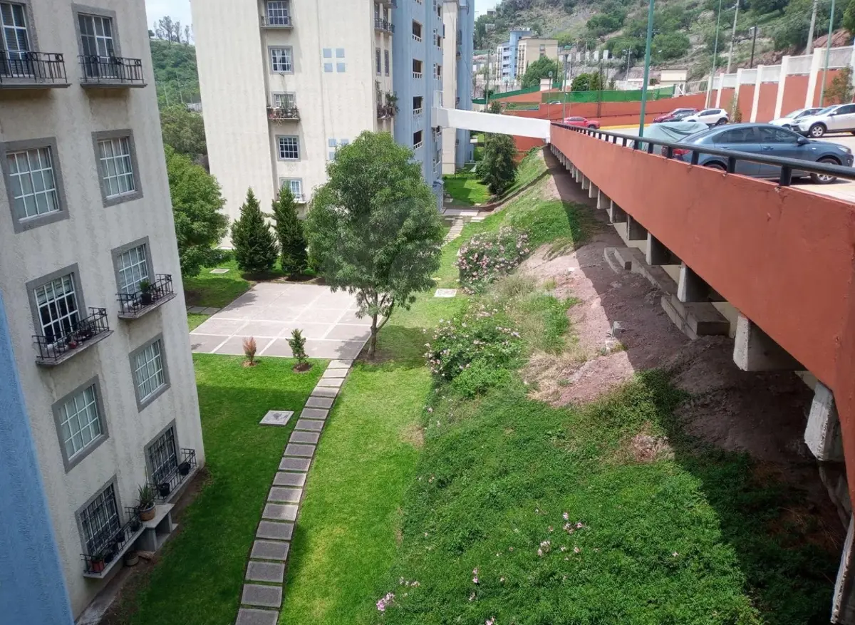 Departamento en venta en Colinas de San José, Tlalnepantla de Baz — foto 1 de 13