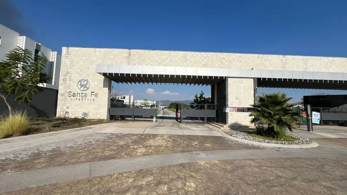Casa en venta en Atlacholoaya, Xochitepec — foto 1 de 18