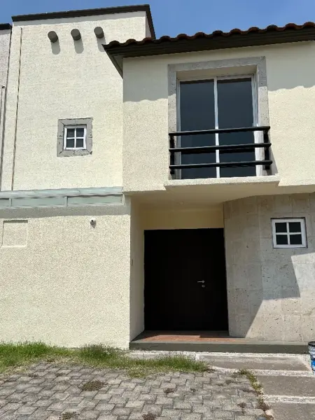 Hermosa Casa en Colinas de San José, Tlalnepantla, Edo de México.