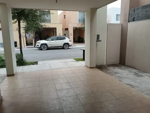 Casa en venta en Mitras Poniente, García — foto 2 de 20