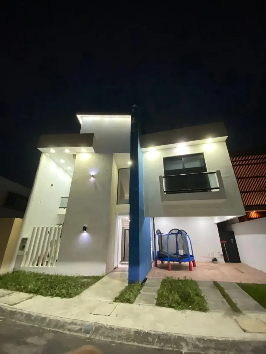 Casa en venta en Lomas del Sol, Alvarado — foto 1 de 8