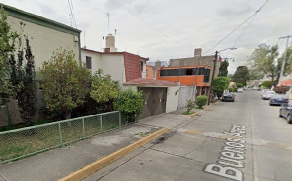Casa en venta en Valle Dorado, Tlalnepantla de Baz — foto 2 de 6